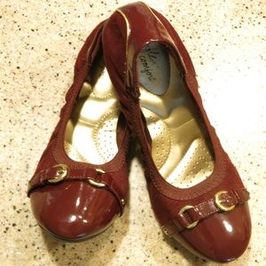 Scrunched Ballet Flats Size 7